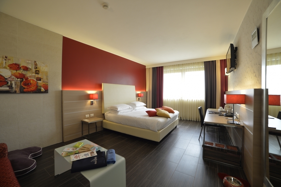 Room with customized services for your pet - Book Soave Hotel